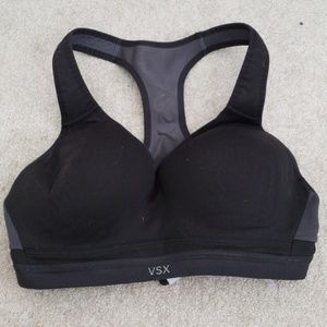 VSX 32D Sports Bra
